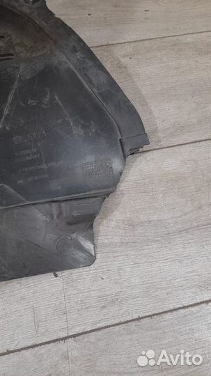Подкрылок задний правый Kia Sorento 2 Xm С 2009 По