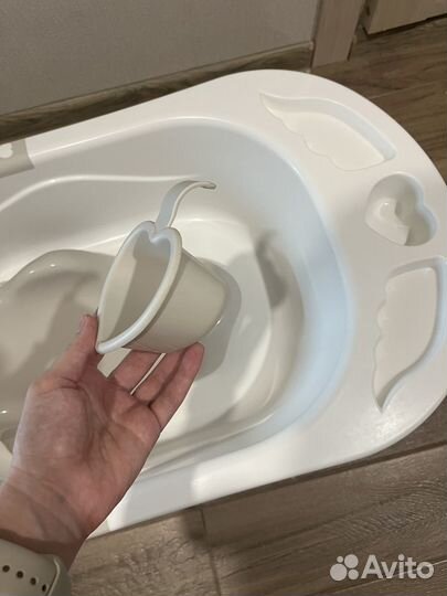 Ванночка для купания новорожденного + горка и ковш