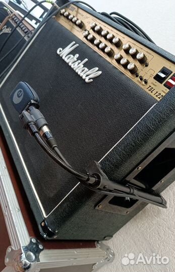 Стойка микр. на гитарные комбики Force TM-02