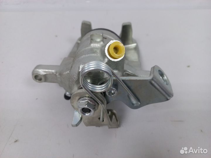 Суппорт тормозной Renault Trafic II и Opel Vivaro