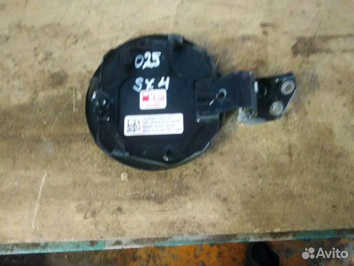 Лючок бензобака Сузуки SX 4