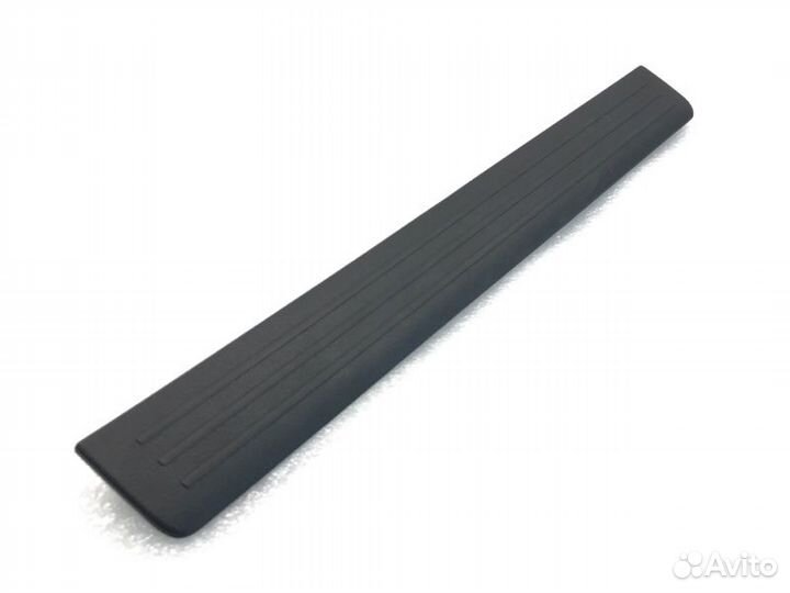 Накладка порога передняя правая Mazda 3Bl седан