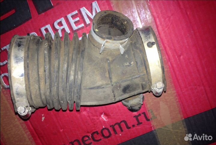 Гофра Nissan x-trail T 32 (Шланг воздуховода )