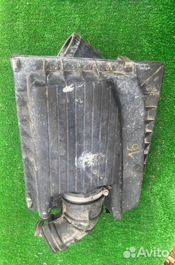 Корпус воздушного фильтра Opel Astra 1.7 2001