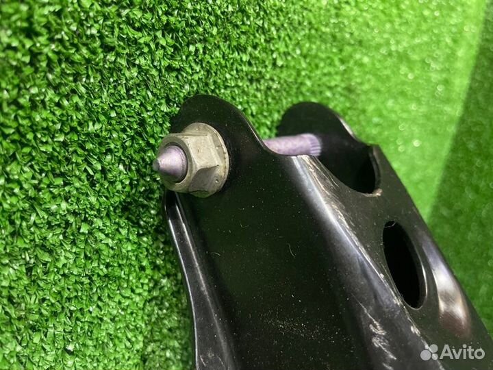 Рычаг задний под пружину Lexus Es250 2018-2023