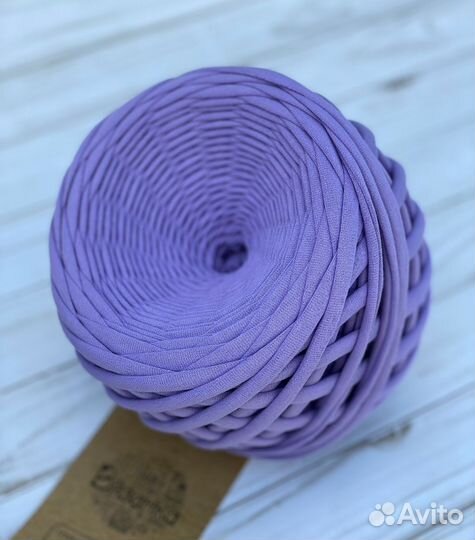 Трикотажная пряжа различных цветов