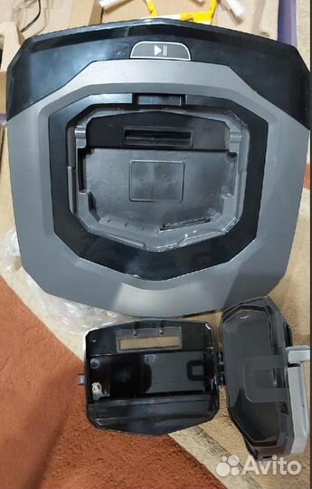 Робот-пылесос Kitfort KT-570, новый