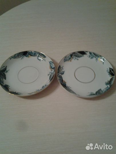 2 фарфоровых блюдца. лфз
