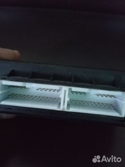 Блок управления центральным замком Solaris 2011