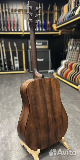 Трансакустическая гитара Cort (массив) новая