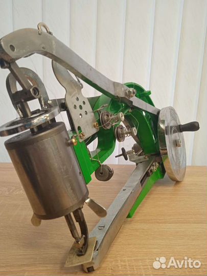 Машинка швейная Версаль обувная