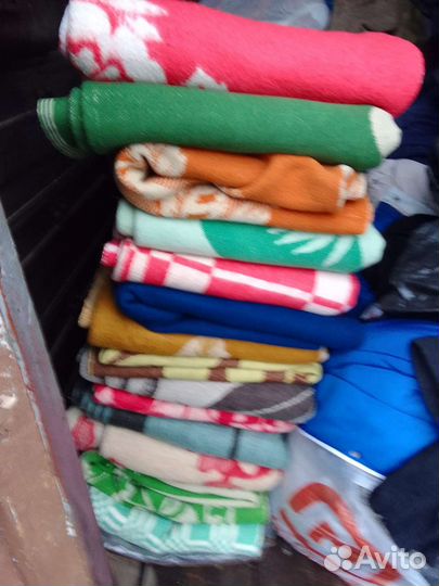 Одеяла разные