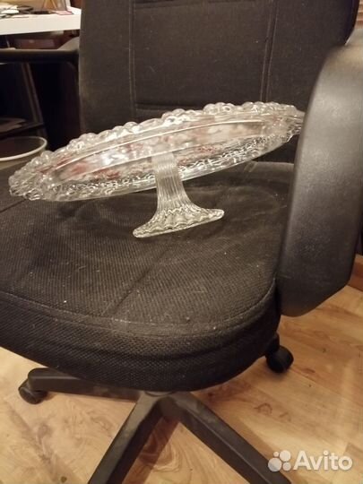 Ваза для десерта на ножке, цветное стекло