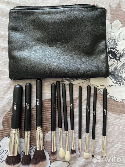 Набор кистей для макияжа