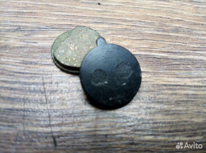 Тормозные колодки для электросамоката