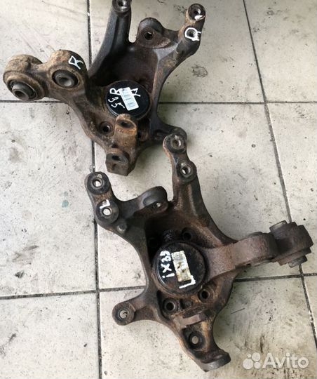 Кулак задний правый Sportage 3 Hyundai ix 35