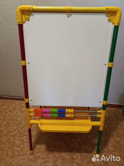 Мольберт детский двухсторонний