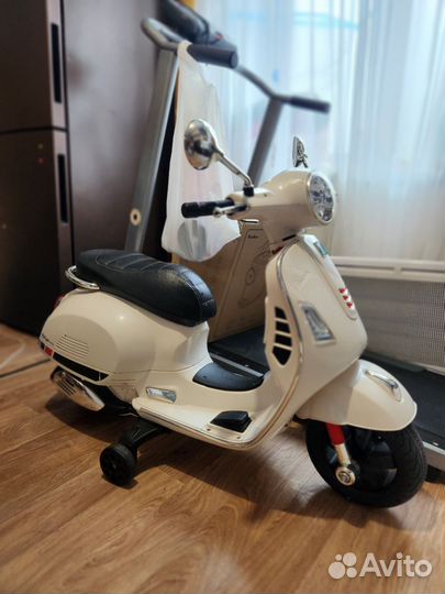 Детский мопед мотоцикл электрический vespa