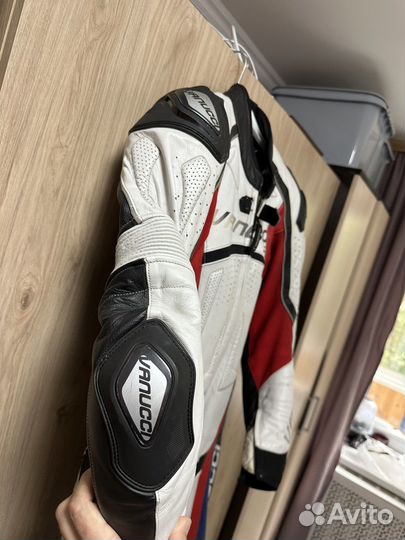 Мотокомбинезон кожаный vanucci