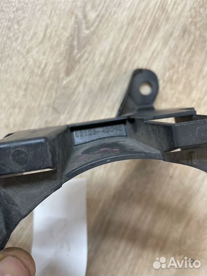 Кронштейн птф Toyota Rav 4 2013-2019