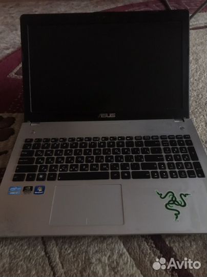 Ноутбук asus