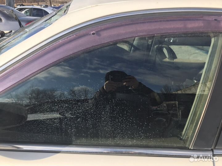 Стёкла дверные на Mazda Millenia