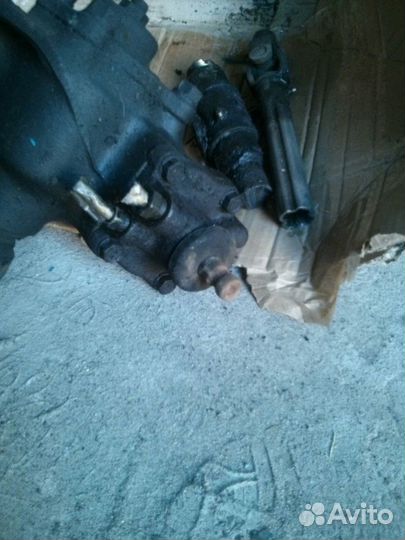 Рулевой Редуктор на Мицубиши Кантер