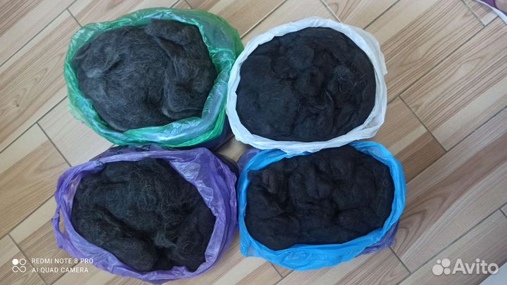 Вычесанный собачий пух, шерсть