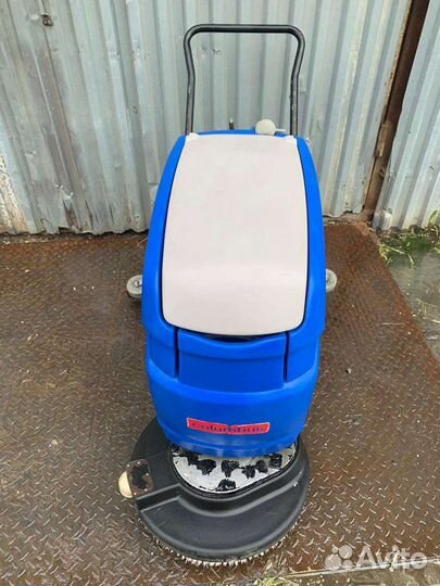 Поломоечная машина бу Columbus