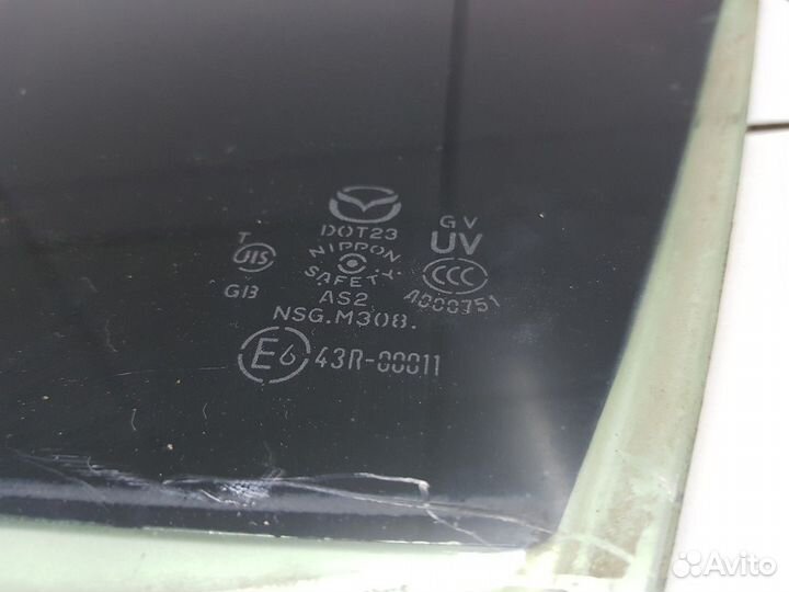 Стекло двери глухое заднее левое (Mazda 6)