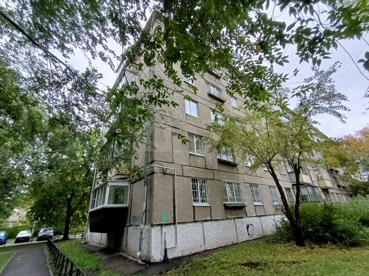 4-к. квартира, 63 м², 1/5 эт.