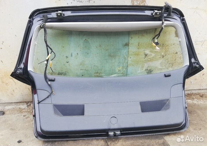 Дверь багажника Volkswagen Golf 5