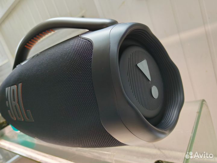 Колонка jbl boombox 3