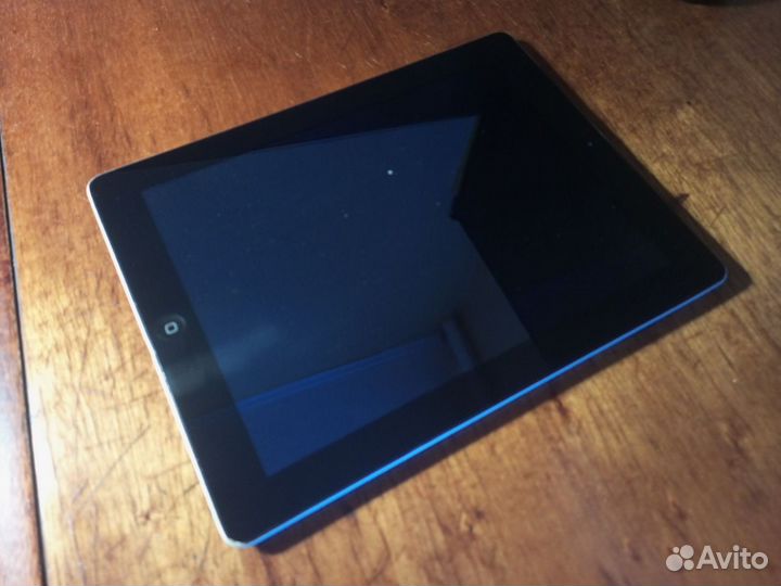 Планшет Apple iPad 2