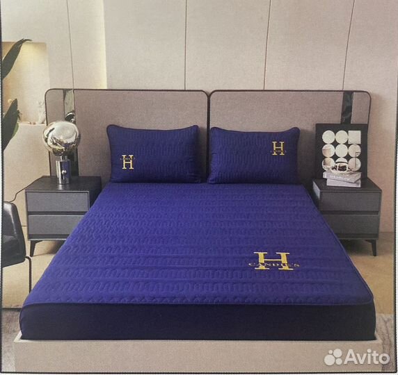 Покрывало на кровать на резинке