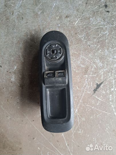 Блок управления стеклоподъёмников Ford Mondeo