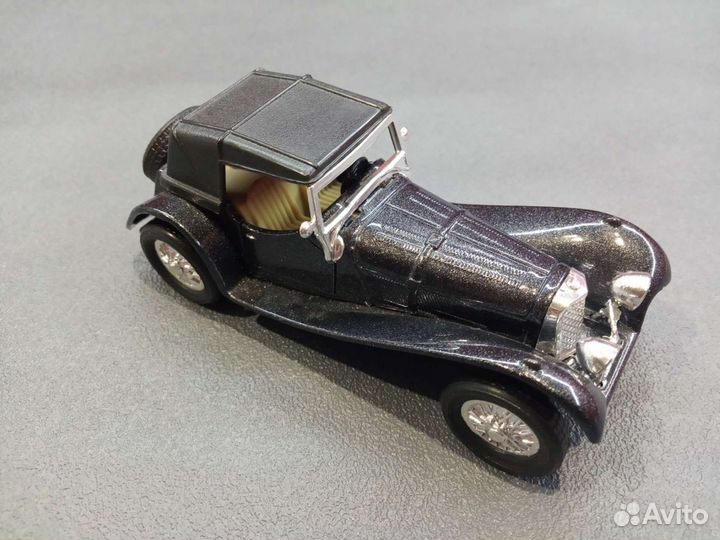 Машинки коллекционные