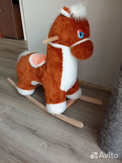 Качалка лошадь