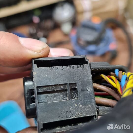 Разъём, фишка, штекер Bmw X3 E83 6920058