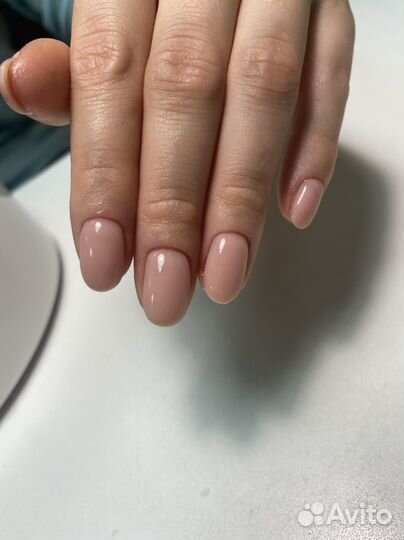 Мастер маникюра и педикюра