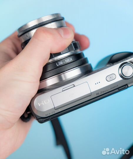 Sony Alpha NEX C3 + 50mm f2,8 + карта на 256гб