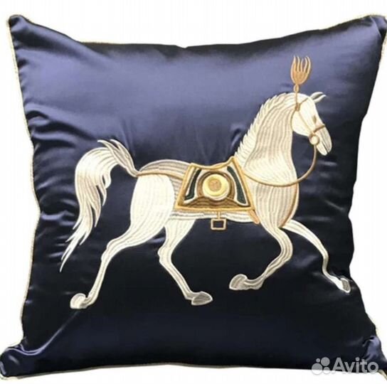 Наволочка декоративная. Синяя. 1 шт