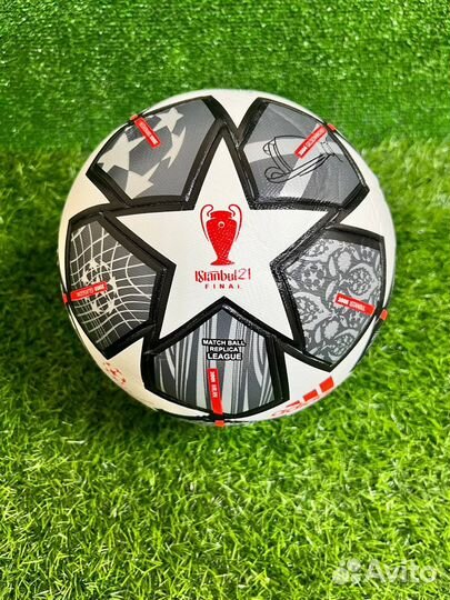 Футбольный мяч Adidas Finale 21