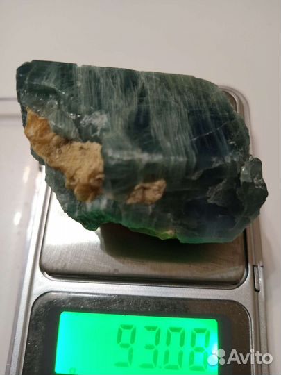 Натуральные камни и минералы