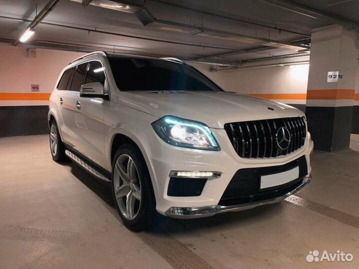 Решетка радиатора в стиле GT Mercedes-Benz Gl X166