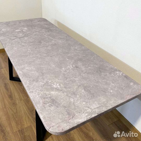 Письменный стол. Компьютерный стол