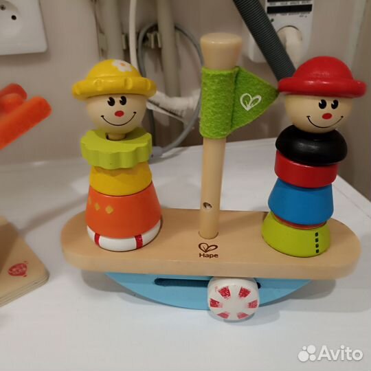 Развивающие игрушки до 3 лет