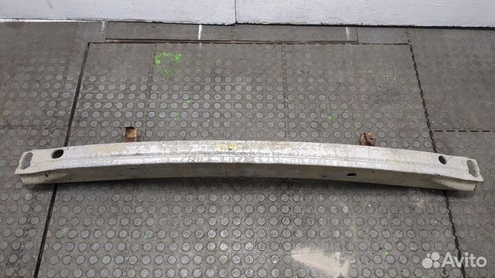 Усилитель бампера Nissan Pathfinder, 2015