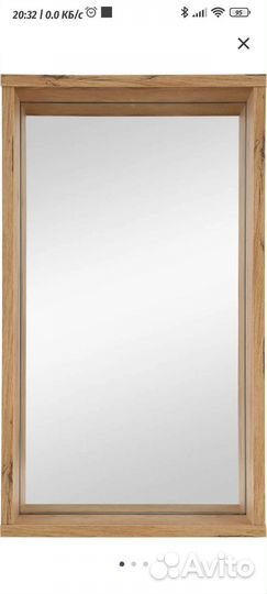 Зеркало в ванную с полкой