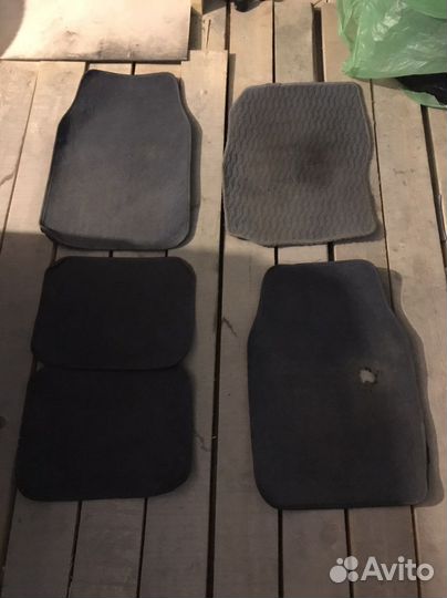 Автомобильные коврики на мазду